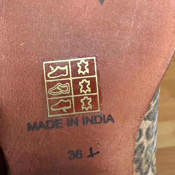 Free People Animal Charm Double V Ankle Boots - Picture 10 of 11